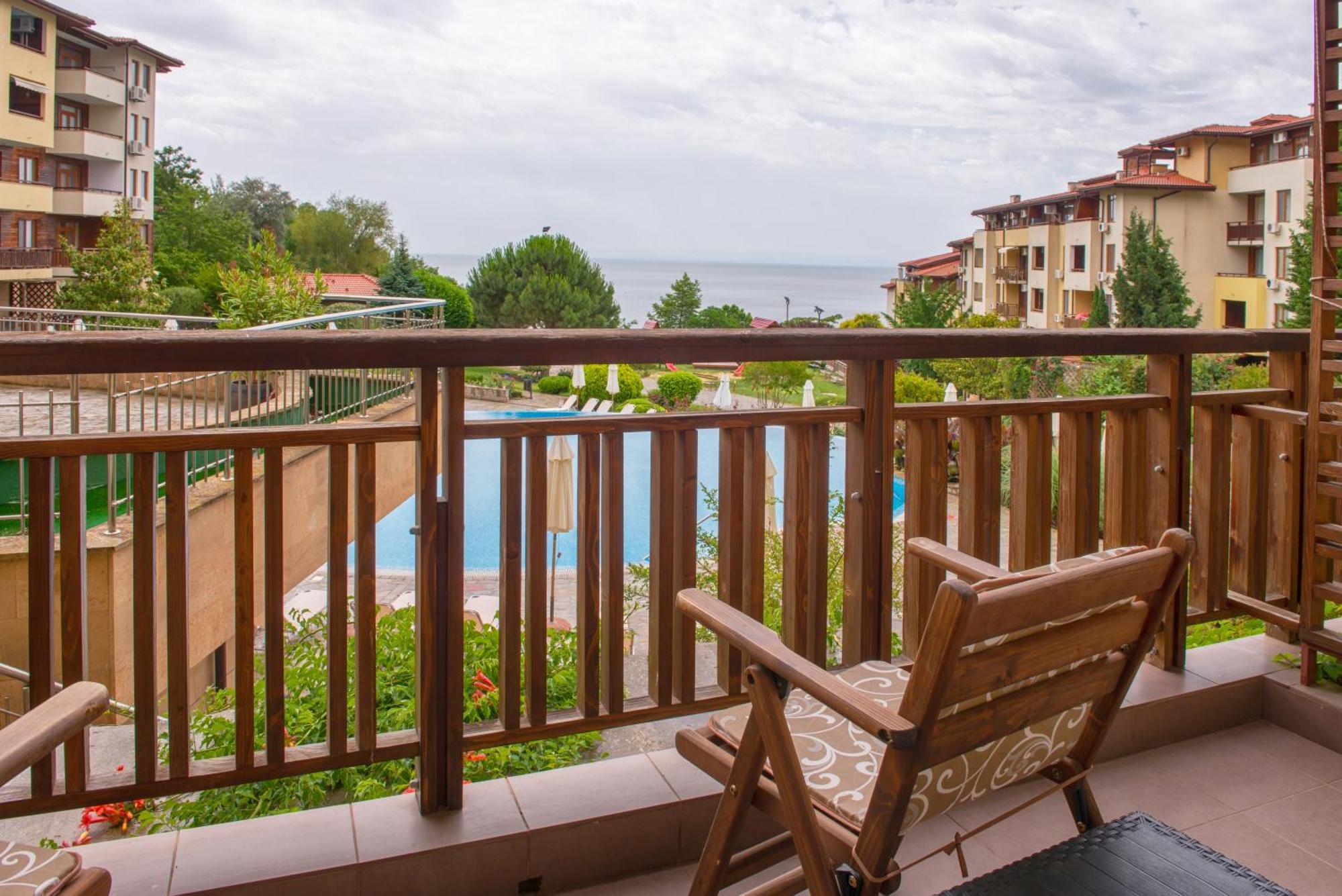 Garden Of Eden Pmg Apartments Szveti Vlasz Kültér fotó
